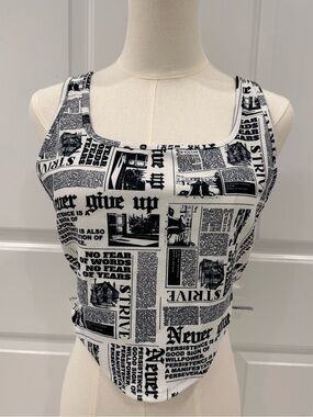 Newspaper-Print Black & White Scoop Hem Cropped Tank Top